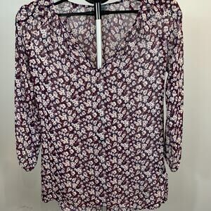 Charlotte Russe Blouse Small Burgandy Floral 3/4 sleeve V-Neck